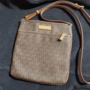 Michael Kors Authentic Crossbody